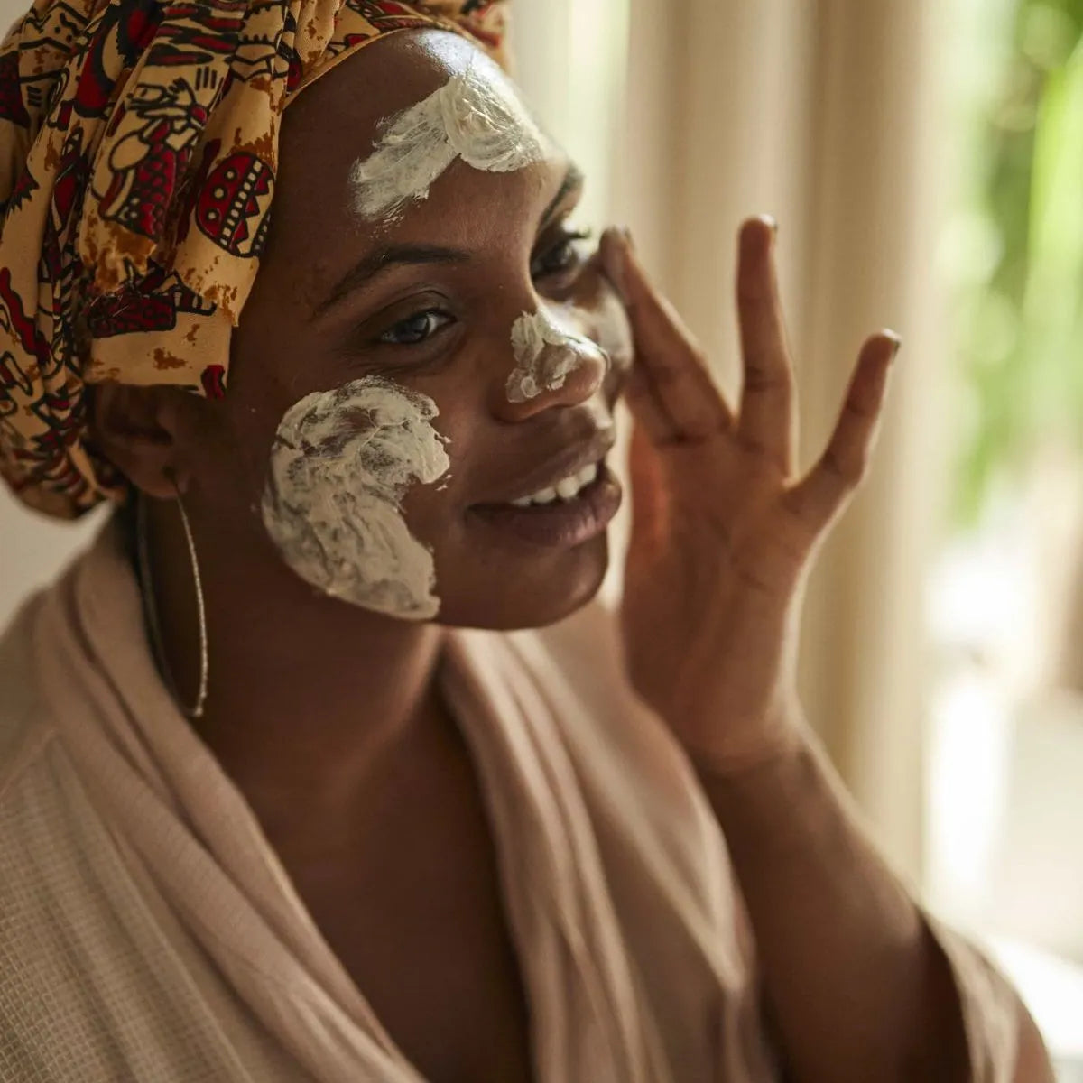 Natural Vegan Eco Face Mask with Kaolin Clay to clear spots
