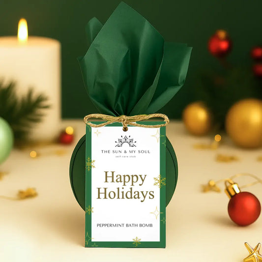 Happy Holidays Bath Bomb - Peppermint